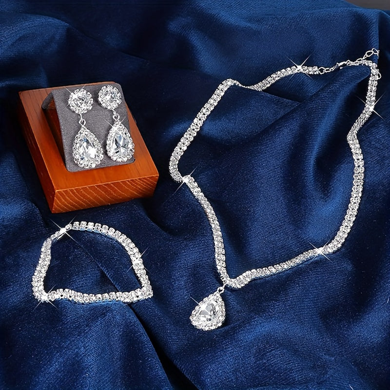 Alessia bridal jewellery set on blue satin with the earrings in a gift box